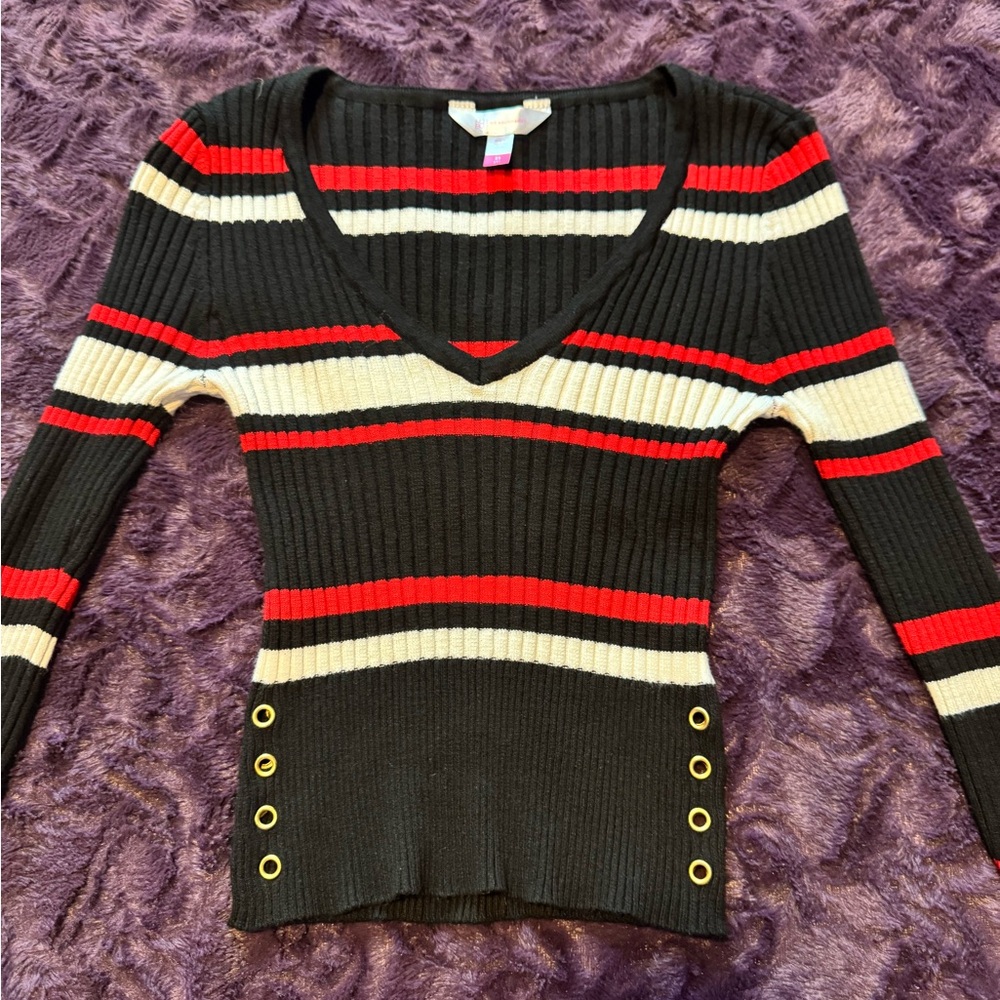 No Boundaries V-Neck Sweater - Black, Red, Cream